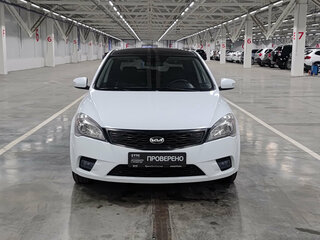 2011 Kia Ceed I Рестайлинг, белый, 440000 рублей, вид 2