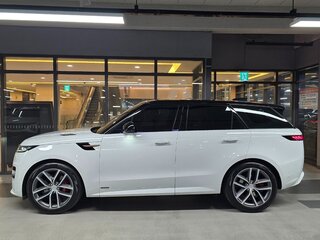 2023 Land Rover Range Rover Sport P360 MHEV III, белый, 12370000 рублей, вид 3