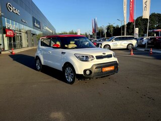 2019 Kia Soul II Рестайлинг, белый, 1480000 рублей, вид 1