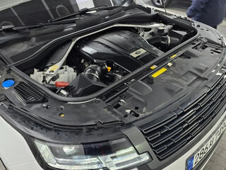 2022 Land Rover Range Rover IV Рестайлинг, белый, 8000000 рублей, вид 4