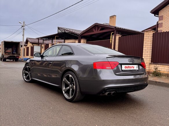 2016 Audi A5 I (8T) Рестайлинг, серый, 2050000 рублей - вид 6