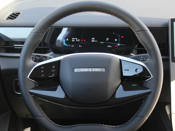 2026 Jaecoo J6, чёрный, 2330000 рублей - вид 15