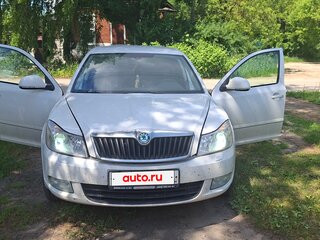 2012 Skoda Octavia II (A5) Рестайлинг, белый, 700000 рублей, вид 1