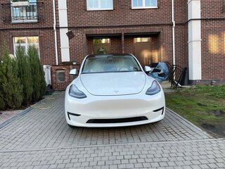 2022 Tesla Model Y Long Range Dual Motor I, белый, 4300000 рублей, вид 2