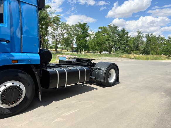 2011 КамАЗ 5460, голубой, 1200000 рублей - вид 6