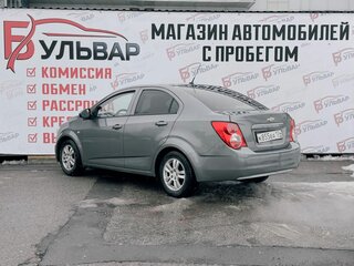 2012 Chevrolet Aveo II, серый, 725000 рублей, вид 4