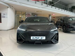 2025 Changan UNI-V I, серый, 3479900 рублей, вид 2
