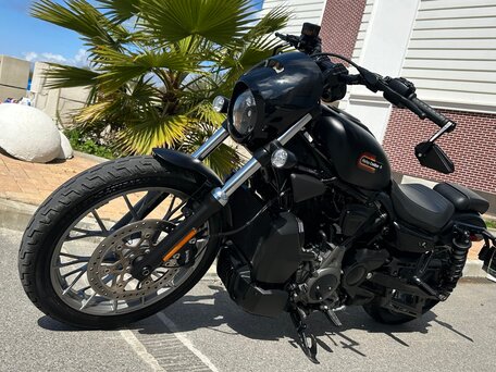 2025 Harley-Davidson Nightster, чёрный, 1400000 рублей, вид 3
