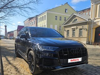 2020 Audi Q7 45 TDI II (4M) Рестайлинг, чёрный, 5300000 рублей, вид 3