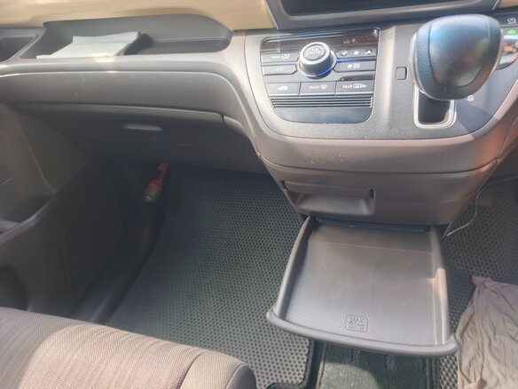 2018 Honda Freed II, белый - вид 18