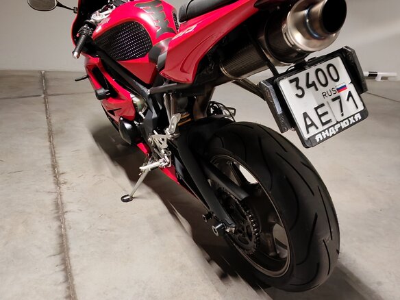 2010 Triumph Daytona 675, красный, 760000 рублей - вид 7