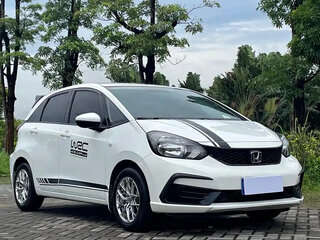 2022 Honda Fit IV, белый, 982000 рублей, вид 3