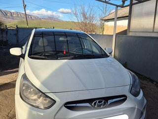 2011 Hyundai Solaris I, белый, 600000 рублей, вид 1