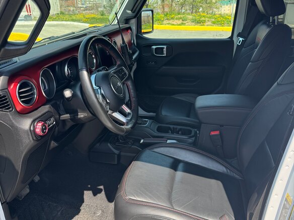 2020 Jeep Wrangler IV (JL), белый, 4750000 рублей - вид 8