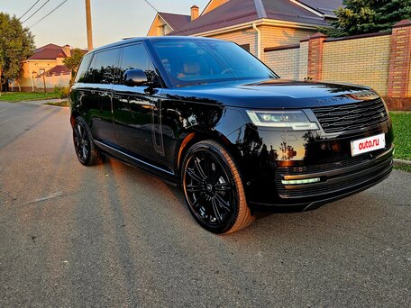 2024 Land Rover Range Rover P530 MHEV Long V, чёрный, 20800000 рублей, вид 3
