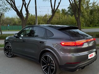 2019 Porsche Cayenne Coupé III, серый, 8300000 рублей, вид 4