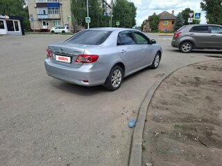 2010 Toyota Corolla X (E140, E150) Рестайлинг, серебристый, 980000 рублей, вид 4
