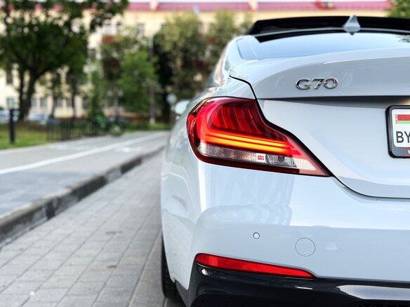 2018 Genesis G70 I, серый, 2466722 рублей - вид 4