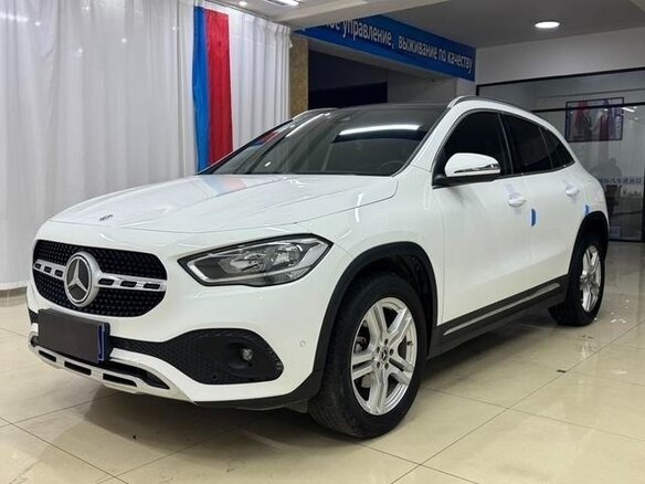 2022 Mercedes-Benz GLA 180 II (H247), белый