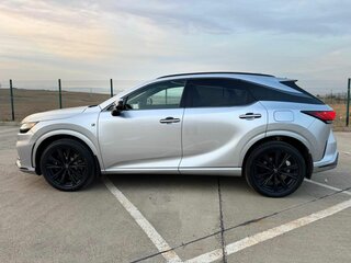 2025 Lexus RX 500h V, серебристый, 12399000 рублей, вид 5