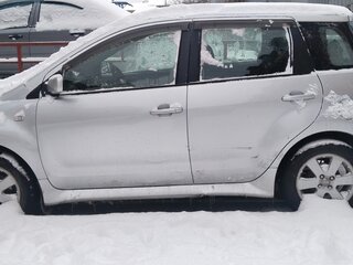 2002 Toyota Ist I, серебристый, 520000 рублей, вид 3