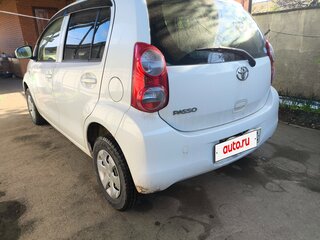 2012 Toyota Passo II (C30), белый, 639000 рублей, вид 3