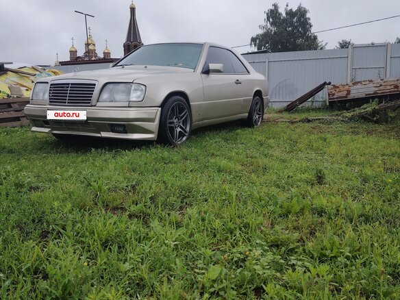 1990 Mercedes-Benz W124 230, серебристый, 800000 рублей - вид 1