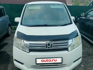 2011 Honda Stepwgn IV, белый, 1340000 рублей, вид 2