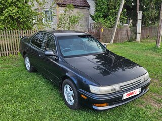 1990 Toyota Vista III (V30), серый, 380000 рублей, вид 5
