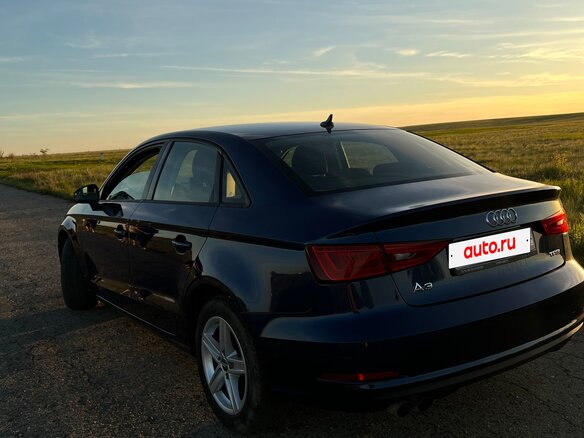 2014 Audi A3 III (8V), синий, 1100000 рублей - вид 4