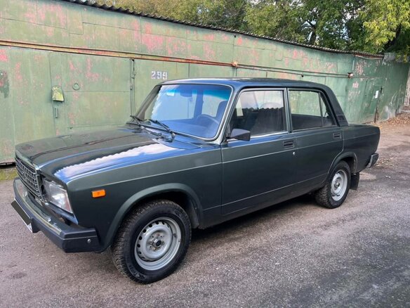 2011 Lada (ВАЗ) 2107, серый, 315000 рублей - вид 5