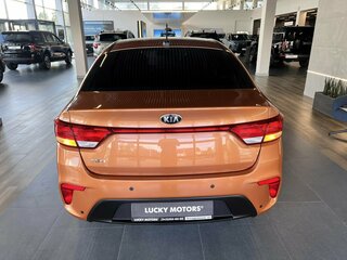 2019 Kia Rio IV, оранжевый, 1345000 рублей, вид 5