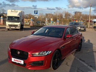 2017 Jaguar XE I, красный, 2300000 рублей, вид 2