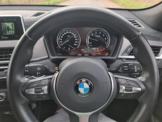 2018 BMW X2 sDrive18i I (F39), белый, 1805000 рублей, вид 2