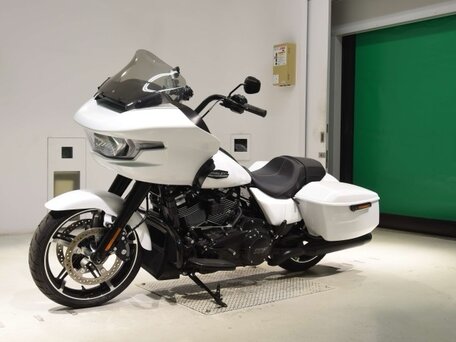 2024 Harley-Davidson Road Glide, белый, 2623000 рублей, вид 4