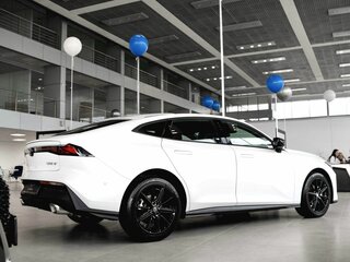 2024 Changan UNI-V I, белый, 2850000 рублей, вид 4