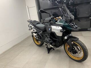 2025 BMW R 1300 GS Adventure, зелёный, 3300000 рублей, вид 4