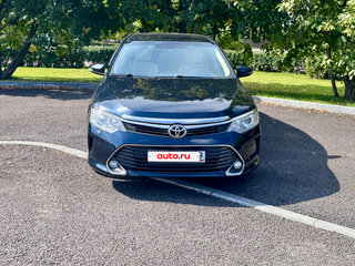 2015 Toyota Camry VII (XV50) Рестайлинг, серый, 1850000 рублей, вид 2
