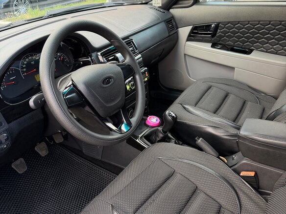 2010 Lada (ВАЗ) Priora I, зелёный, 260000 рублей - вид 6