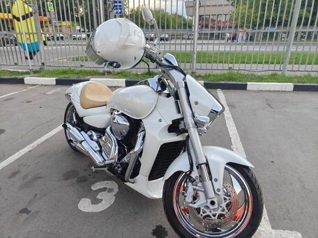 2006 Suzuki Boulevard M109R, белый, 740000 рублей, вид 3
