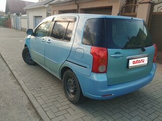 2003 Toyota Raum II, голубой, 340000 рублей, вид 2