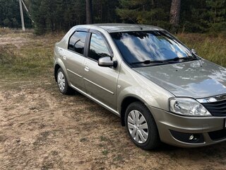 2013 Renault Logan I Рестайлинг, бежевый, 480000 рублей, вид 3