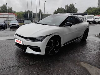 2022 Kia EV6 Long Range I, белый, 3900000 рублей, вид 1