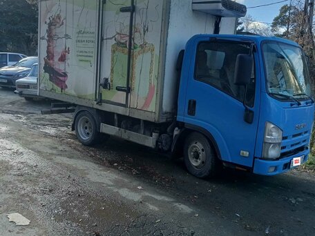 2012 Isuzu Elf (N-series), синий, 1500000 рублей, вид 4