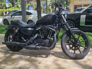 2020 Harley-Davidson Sportster 883, чёрный, 899000 рублей, вид 2