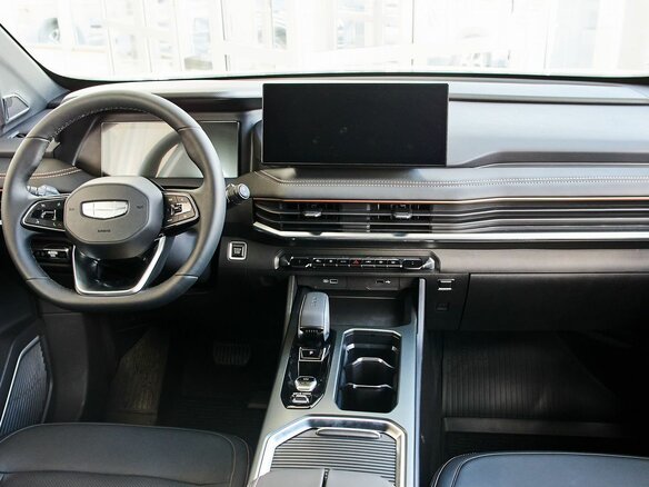 2026 Geely Okavango I Рестайлинг, белый, 4085990 рублей - вид 7