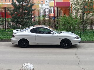 1998 Hyundai Coupe I (RD), серебристый, 380000 рублей, вид 5