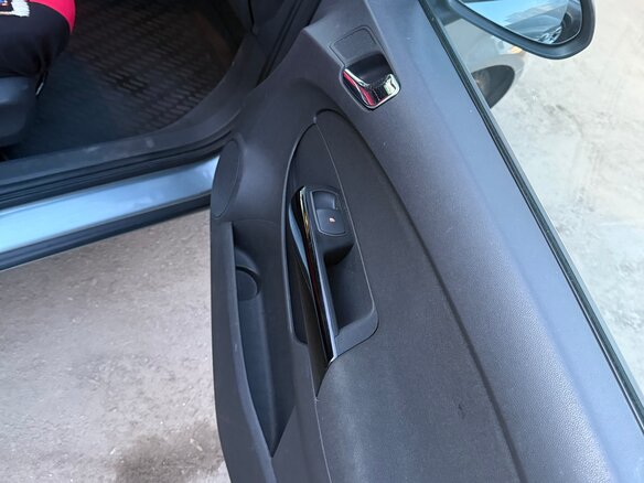 2010 Opel Corsa D Рестайлинг I, серебристый, 600000 рублей - вид 24