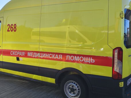 2017 Ford Transit, жёлтый, 2450000 рублей, вид 3