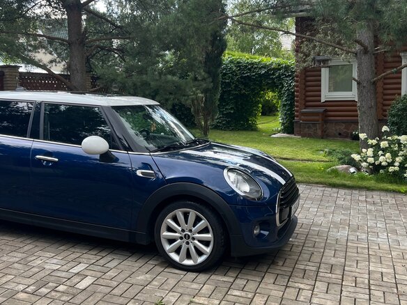 2017 Mini Hatch Cooper III (F55/F56), синий, 1850000 рублей - вид 9